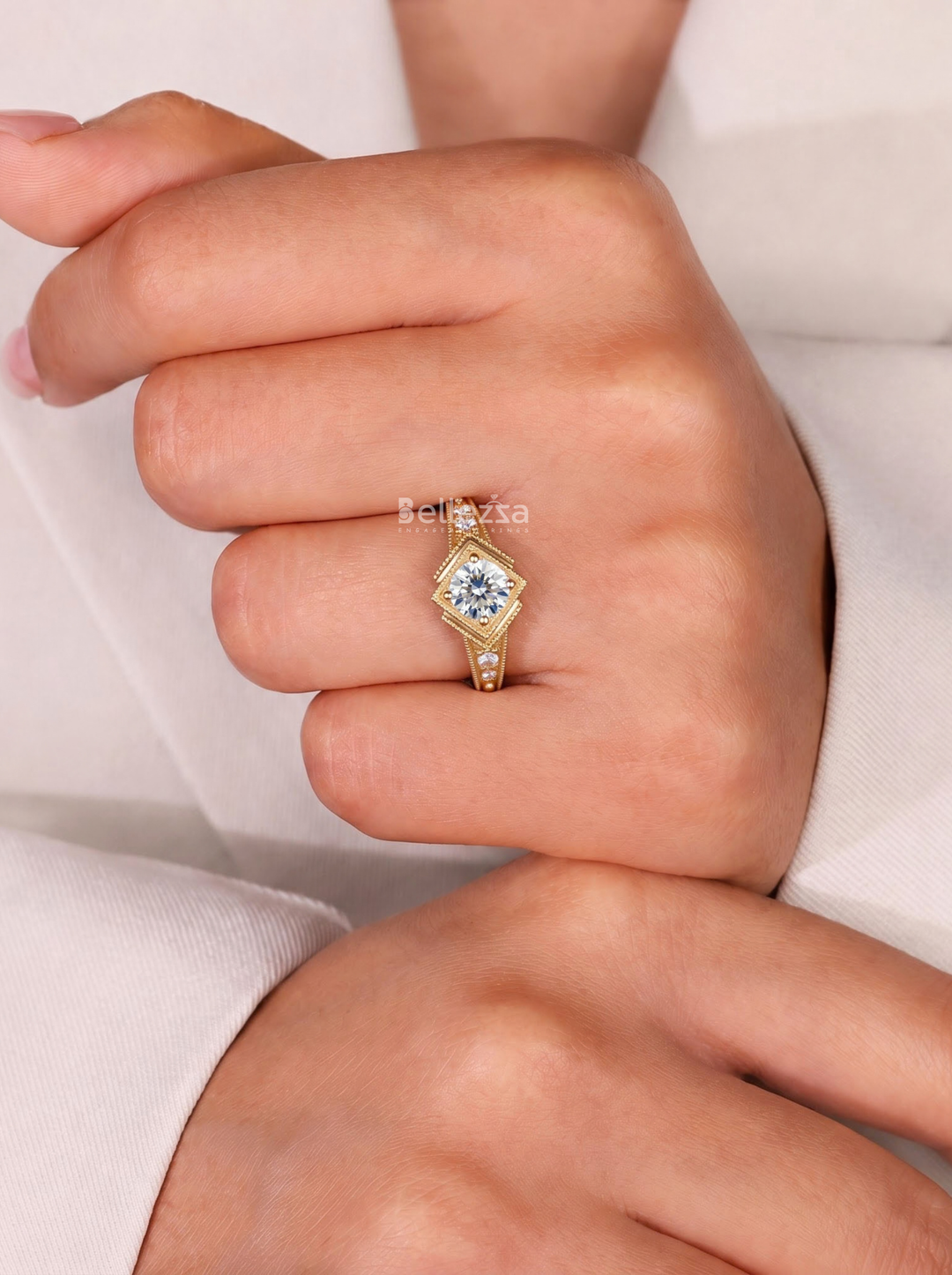 1.0CT Vintage Art Deco Round Lab Grown Diamond Engagement Ring