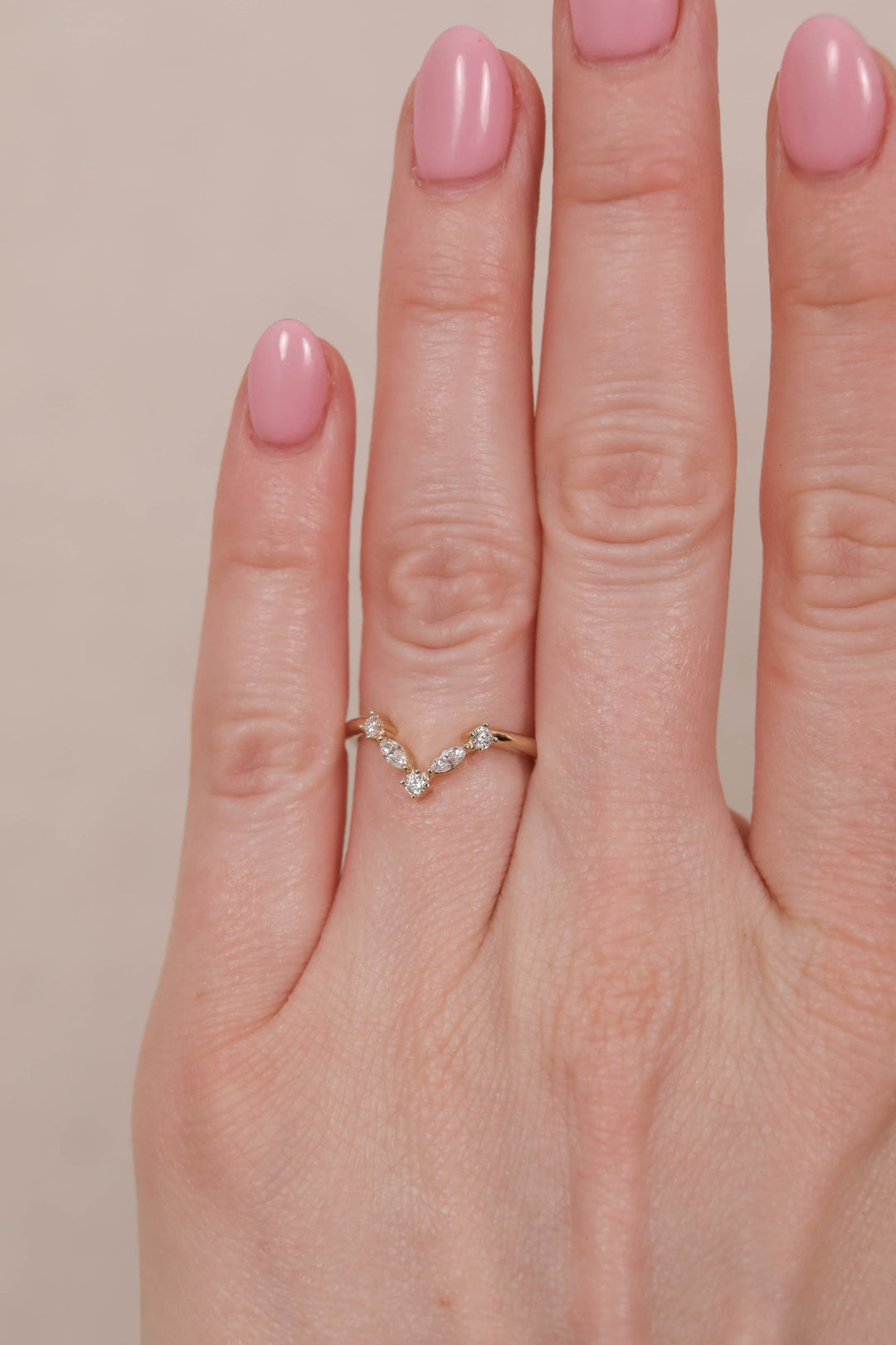 0.20 TCW Marquise & Round Curved Diamond Wedding Band