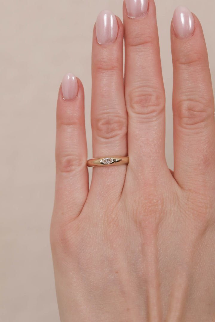 0.33 CT Oval Flush Setting Diamond Wedding Band