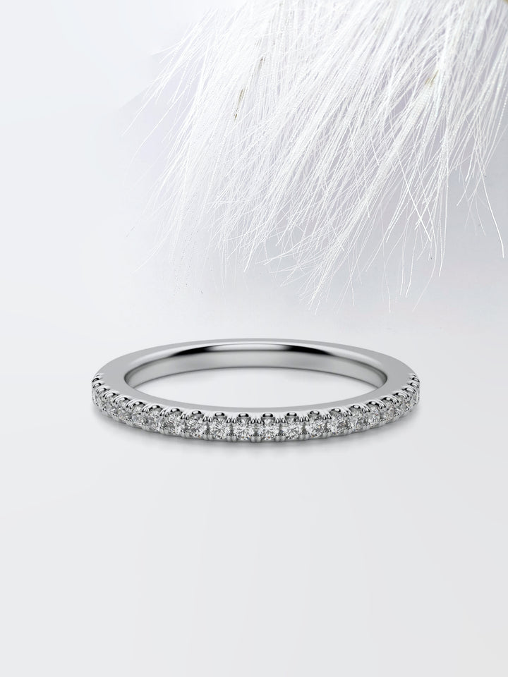 Round Cut Eternity Diamond Wedding Band For Women