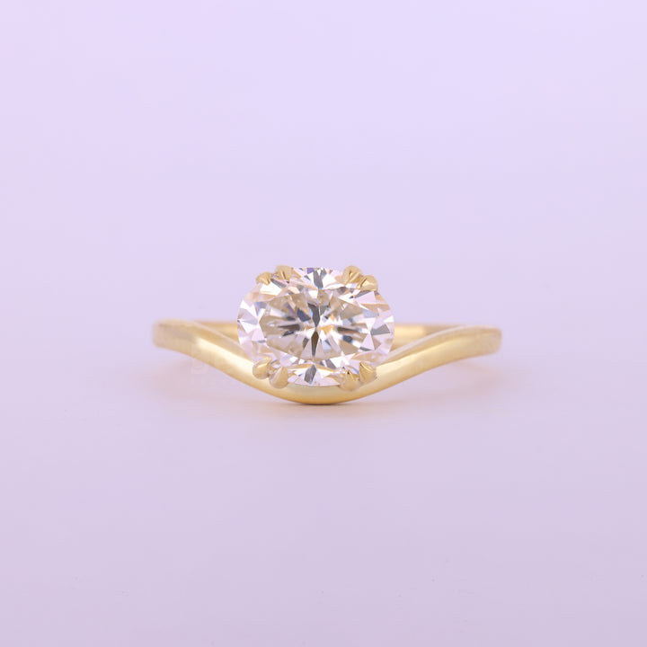1.50CT East-West Oval Cut Diamond Curved Moissanite Engagement Ring