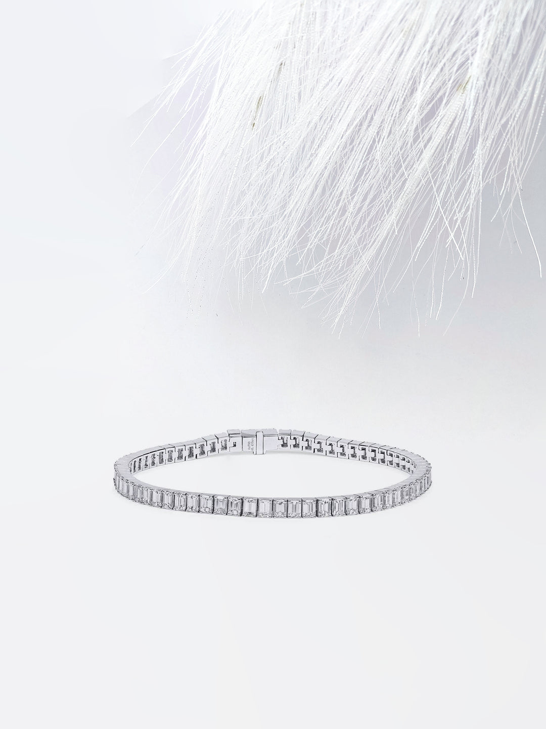 6.5ct Emerald Cut Tennis Moissanite Diamond Bracelet For Women