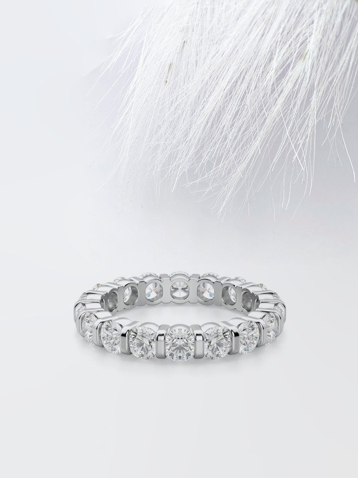 Round Cut Bar Set Diamond Wedding Band For Women