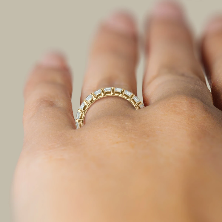 Round Cut Semi Eternity (3\4) Diamond Wedding Band For Women