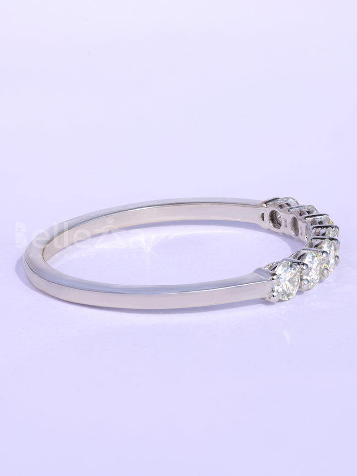 Round Cut Diamond Minimalist Moissanite Wedding Band