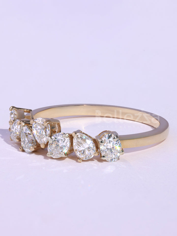 Oval & Pear Cut Cluster Diamond Moissanite Wedding Band