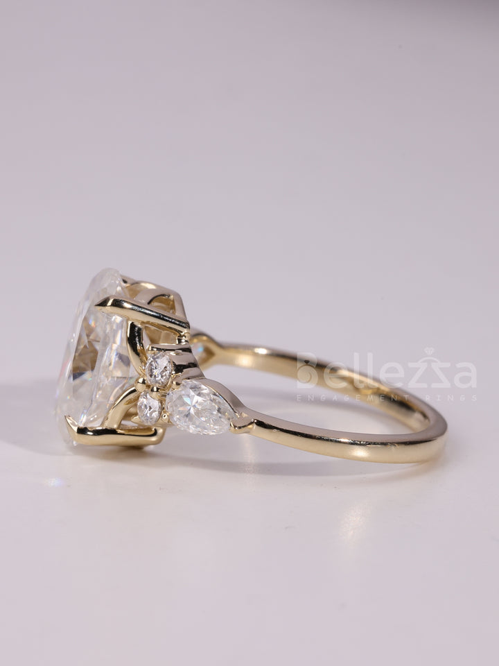 2.0CT-3.0CT Oval Cut Cluster Dimaond Moissanite Engagement Ring