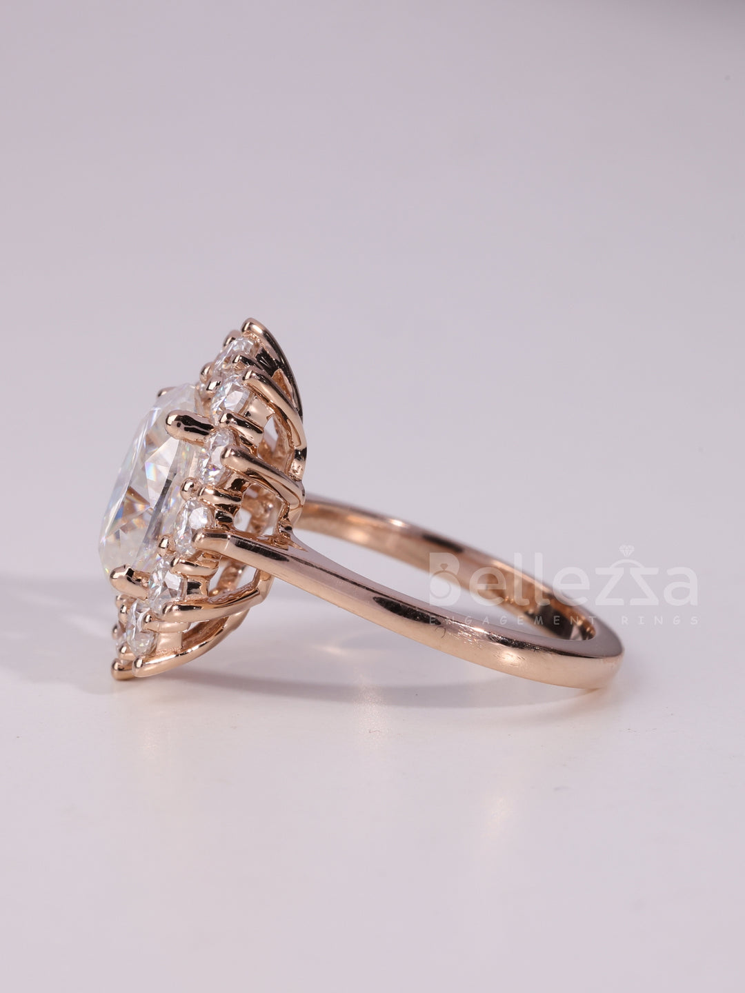 1.50CT-2.50CT Oval Cut Floral Halo Dimaond Engagement Ring