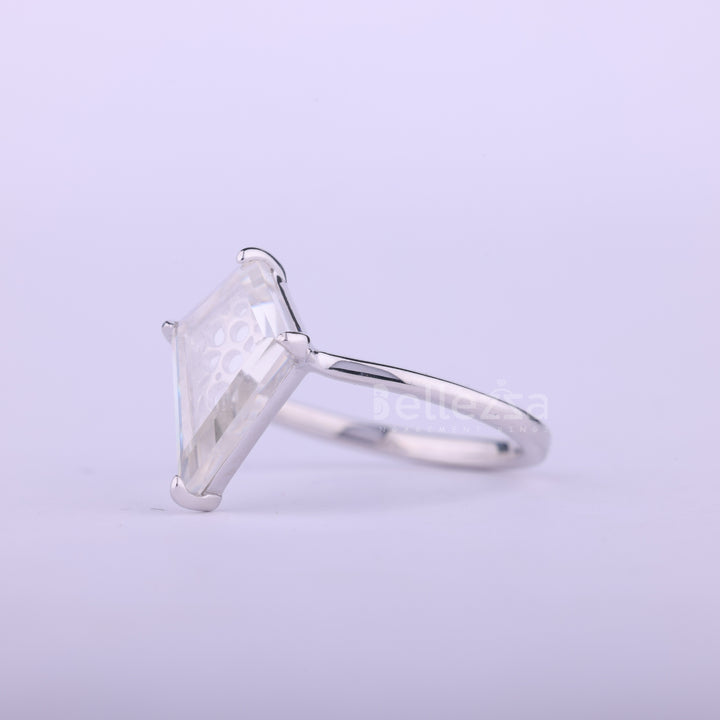 1.0CT Kite Cut Diamond Solitaire Moissanite Engagement Ring