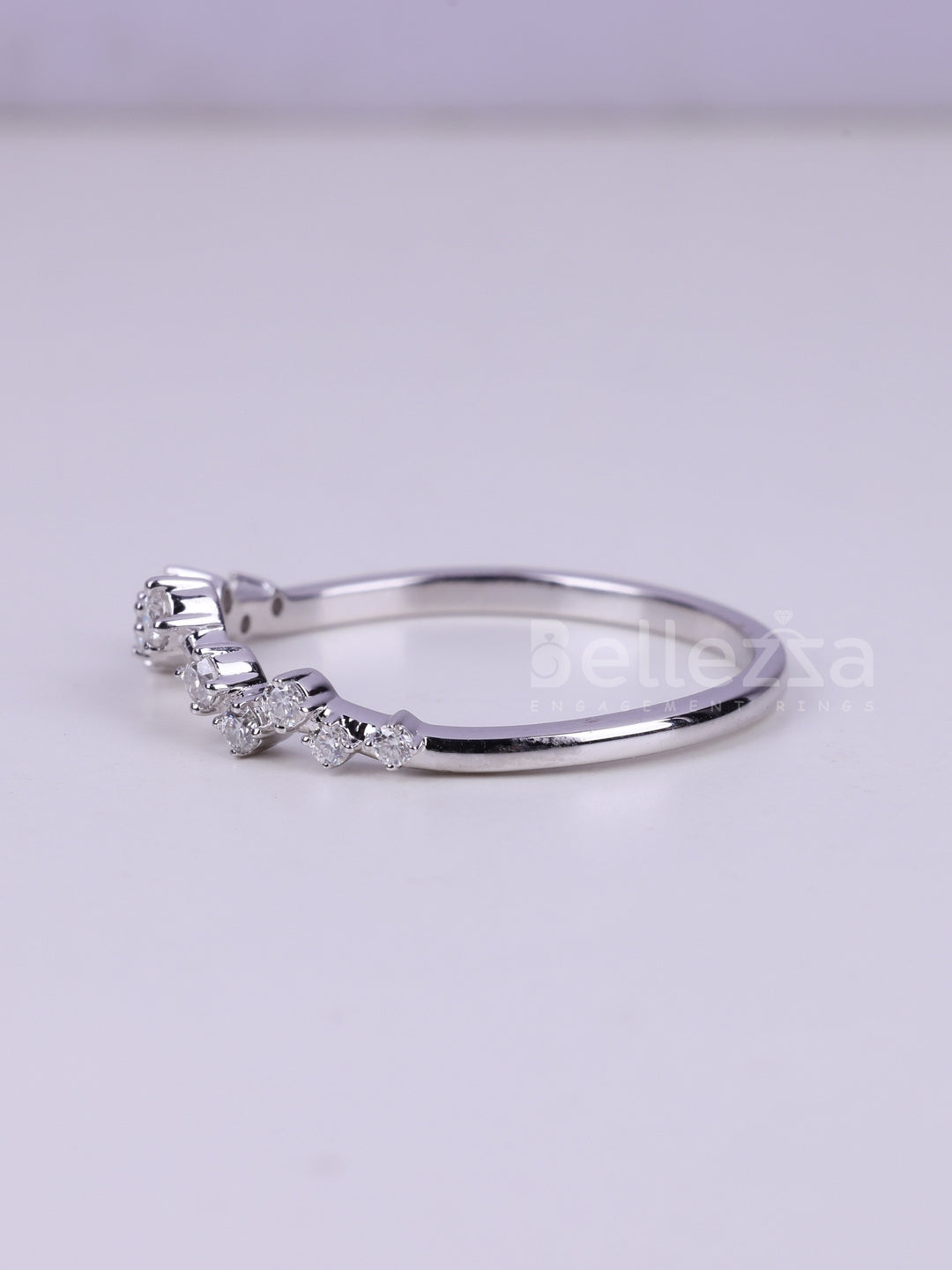 Round Cut Dimaond Cluster Moissanite Wedding Band