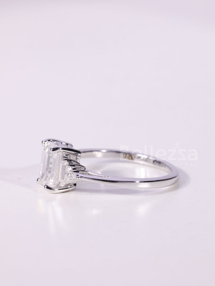 1.0CT-2.0CT Emerald Cut Cluster Diamond Engagement Ring