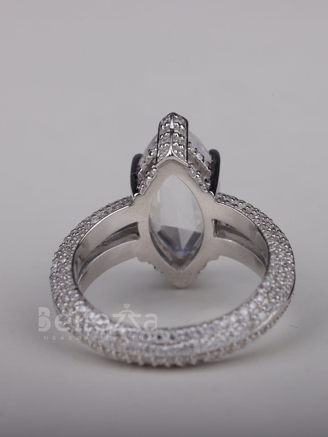 2.0CT Marquise Cut Cluster Diamond Moissanite Engagement Ring