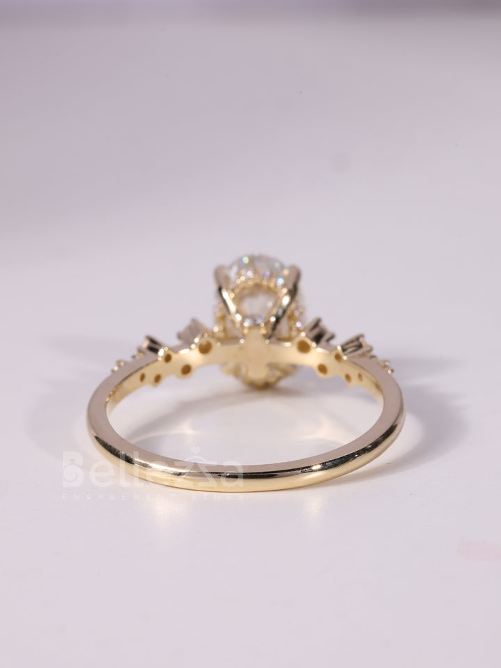 1.50CT-2.50CT Oval Cut Diamond Cluster Moissanite Engagement Ring