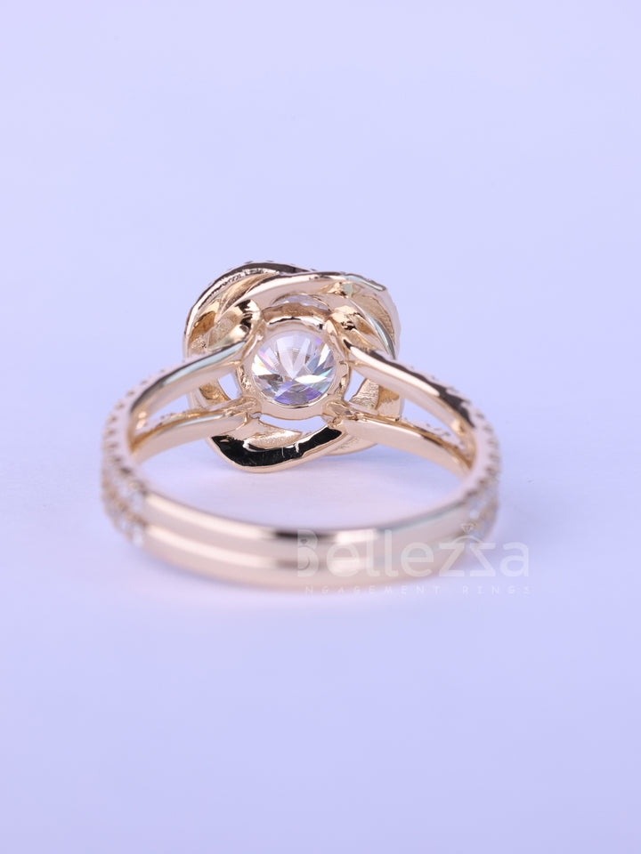 1.0CT Round Cut Floral Halo Moissanite Engagement Ring