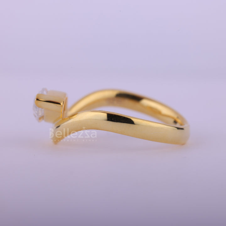 1.0CT East-West Marquise Cut Curved Moissanite Engagement Ring