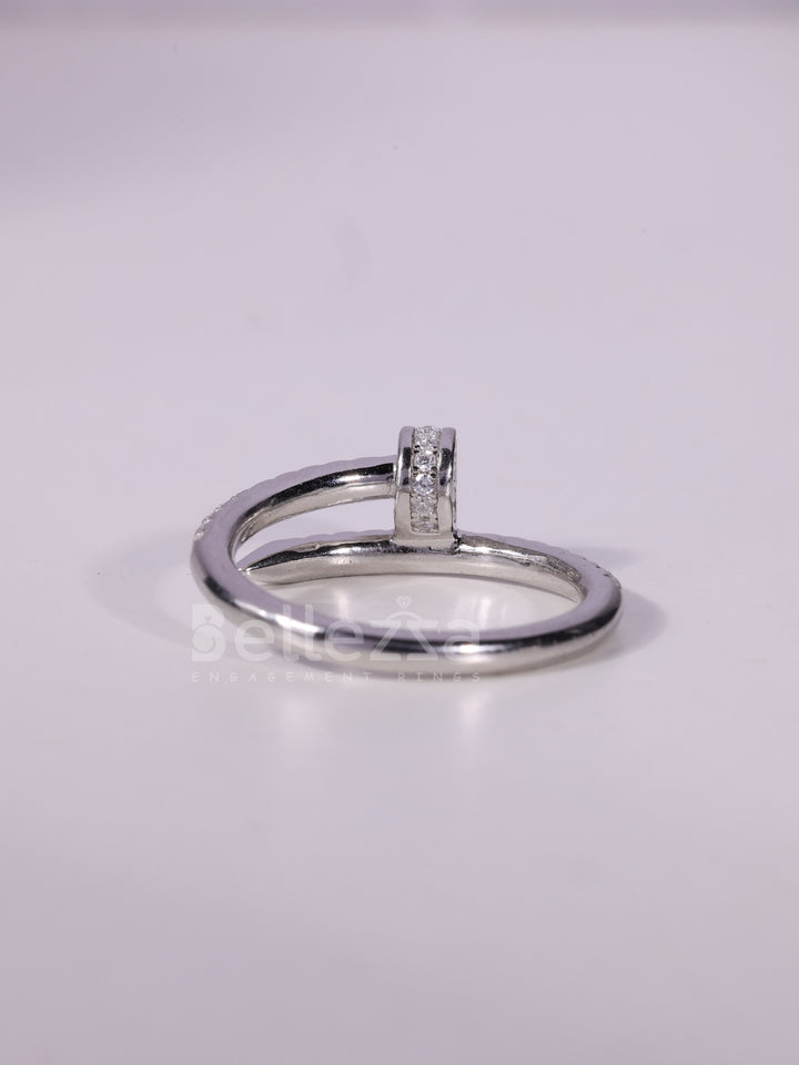 0.60TCW Round Cut Cluster Diamond Nail Screw Design Ring