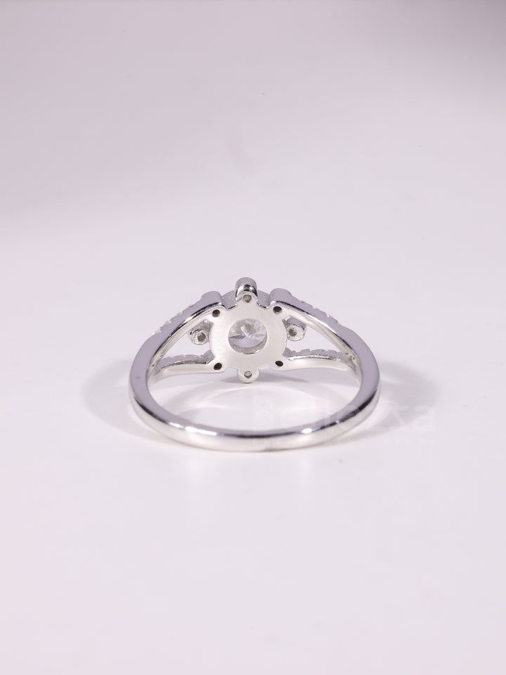 1.0CT-3.0CT Round Cut Cluster Diamond Engagement Ring