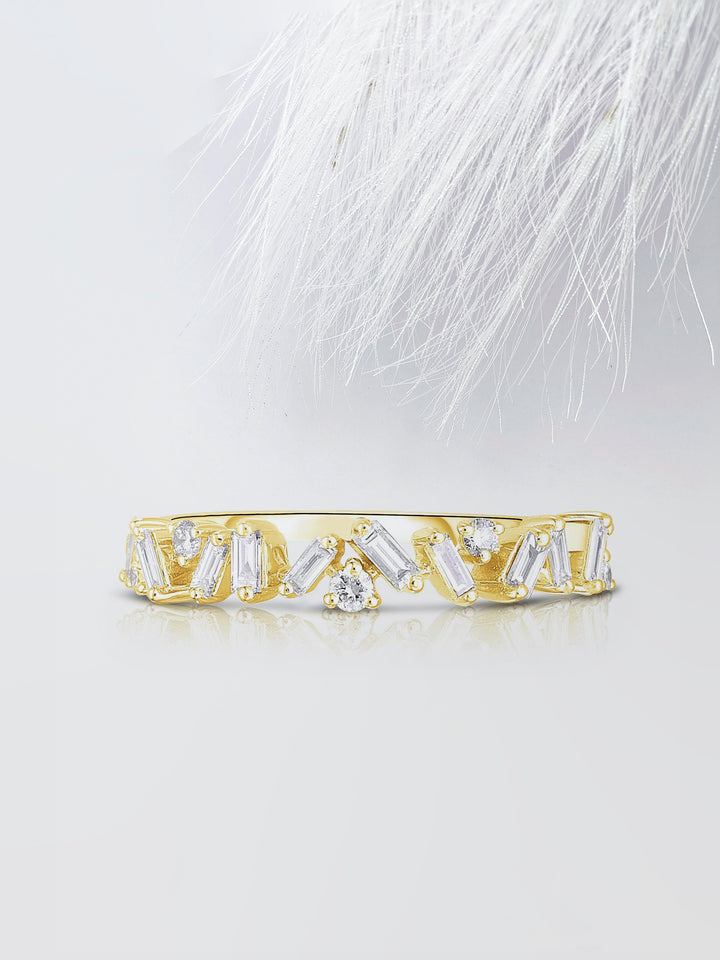 Round & Baguette Cut Cluster Diamond Wedding Band For Women