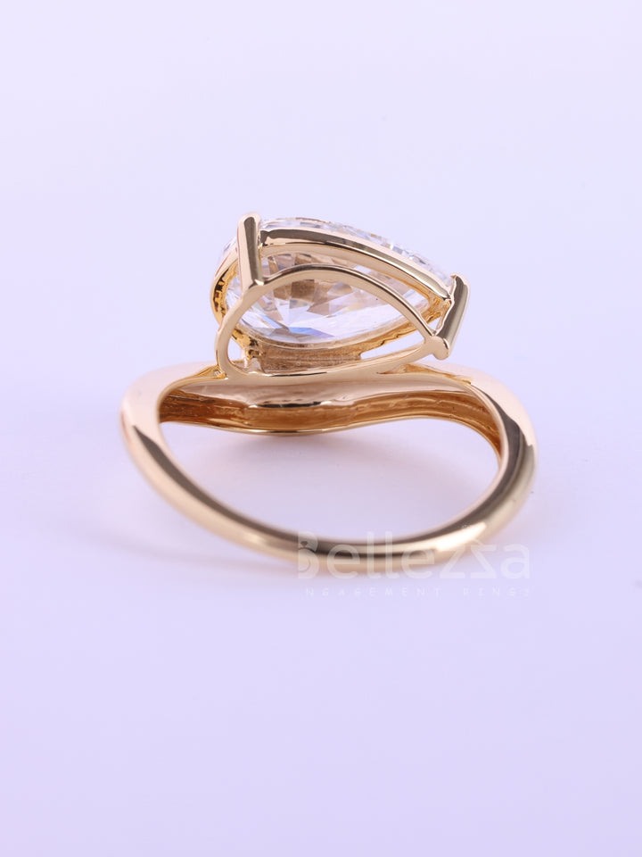 2.0CT East-West Pear Cut Curved Moissanite Solitaire Engagement Ring