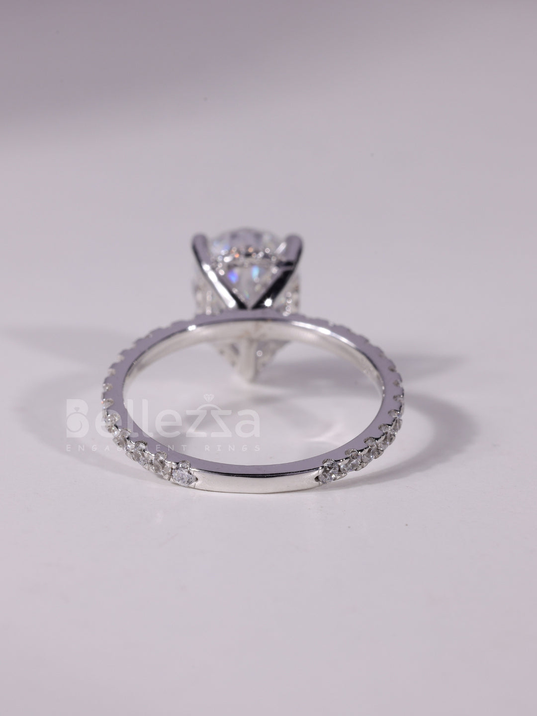 1.0CT-3.0CT Pear Cut Diamond Pave Setting Engagement Ring