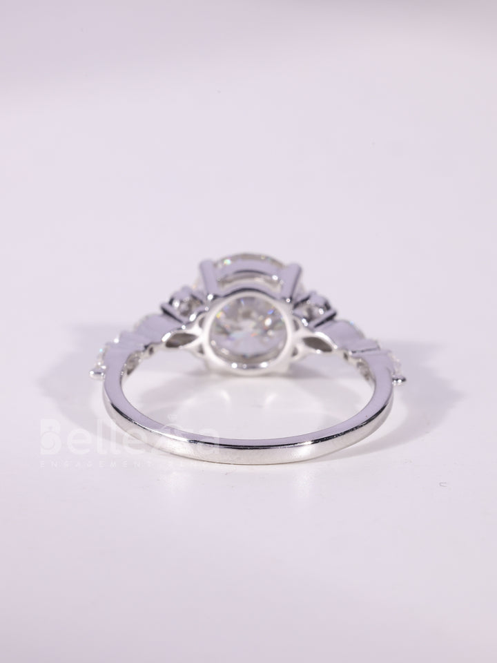 1.0CT-2.0CT Round Brilliant Cut Cluster Diamodn Engagement Ring