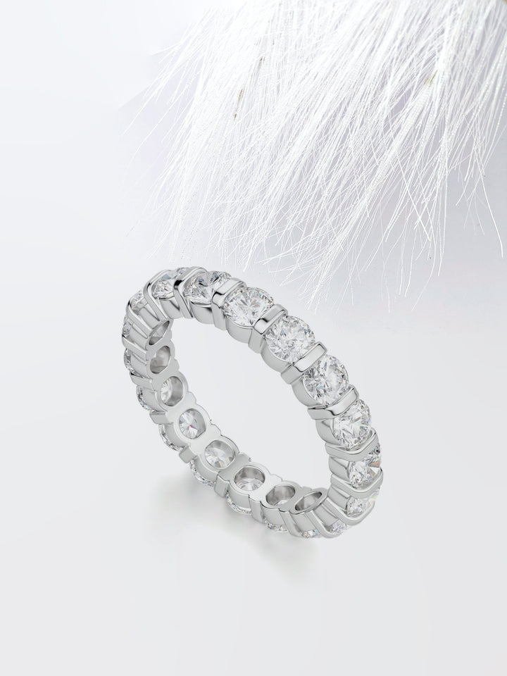 Round Cut Bar Set Diamond Wedding Band For Women