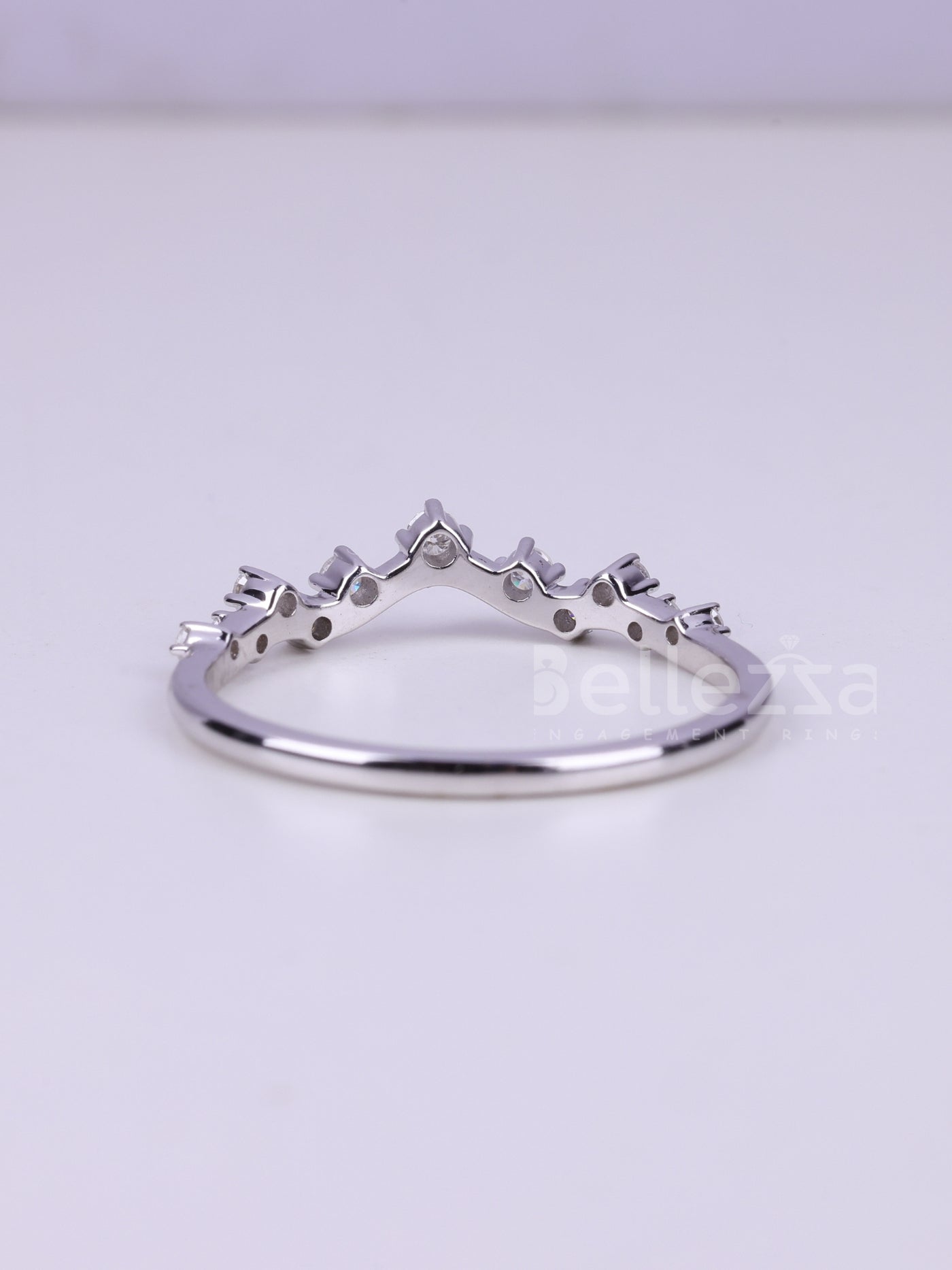 Round Cut Dimaond Cluster Moissanite Wedding Band