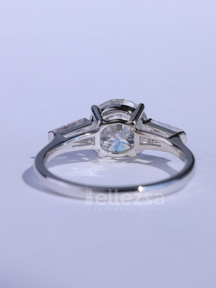 1.50CT Round Cut Three Stone Moissanite Engagement Ring