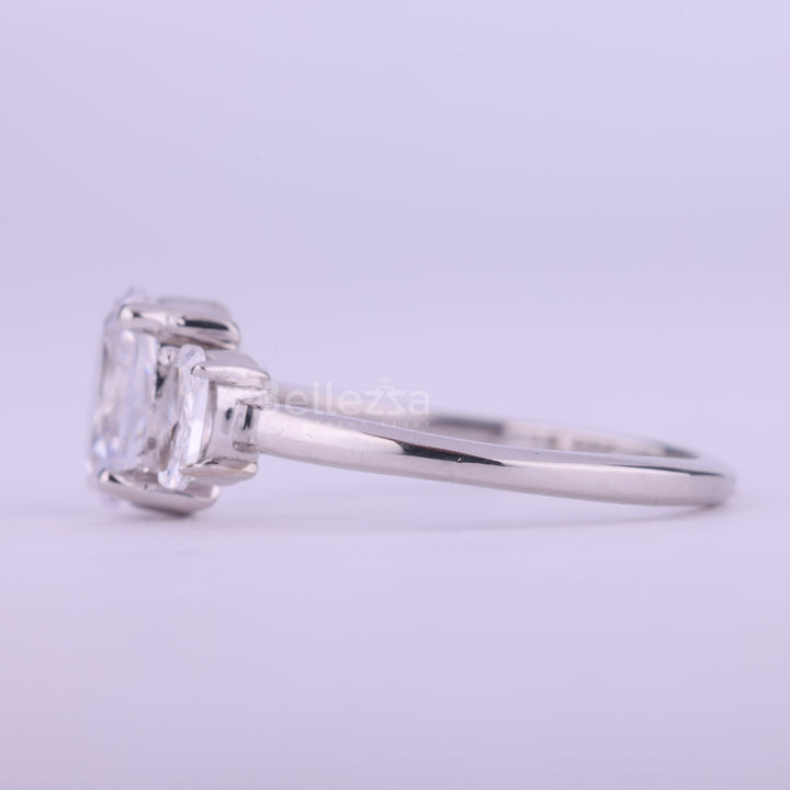 1.0CT Oval Cut Three Stone Moissanite Engagement Ring