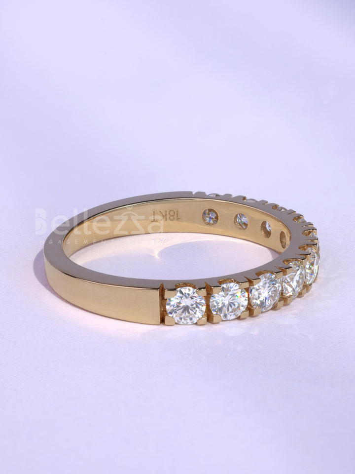 Round Cut Diamond Pave Setting Half Eternity Wedding Band