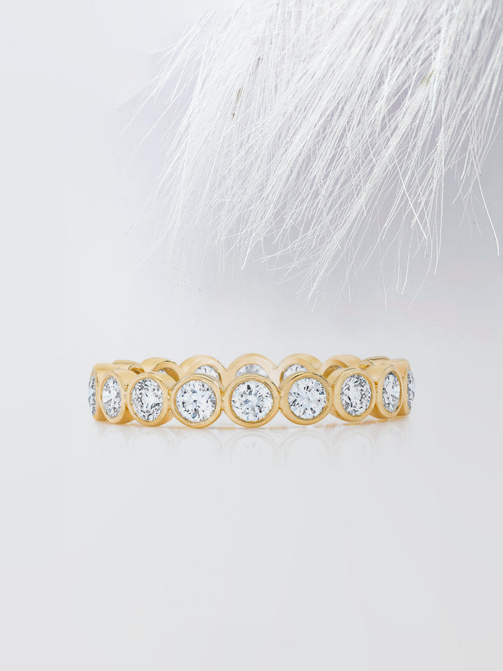 Round Cut Bezel Diamond Wedding Band For Women