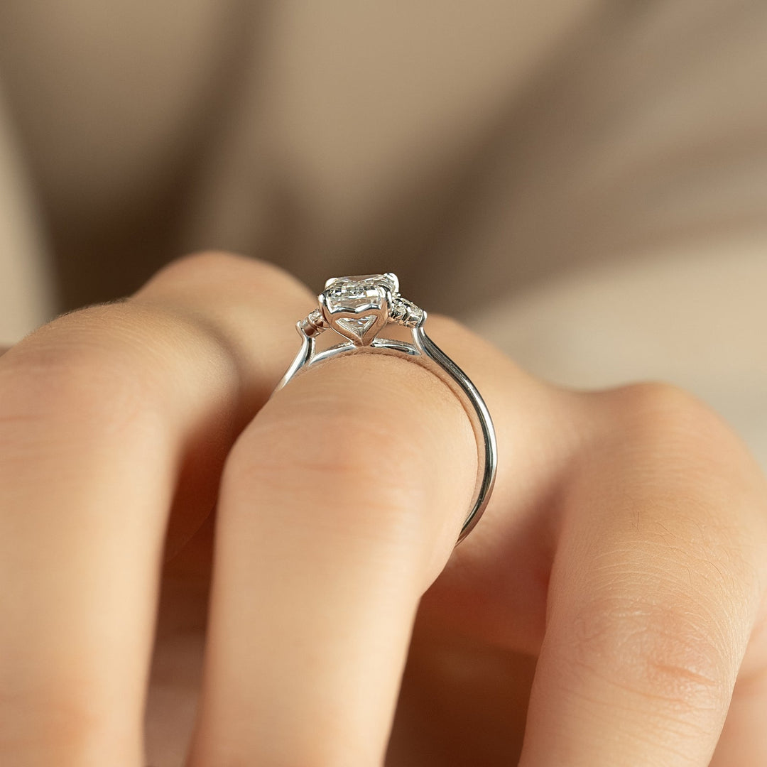 1.50 CT-3.50 CT Emerald  Lab Grown Diamond Cluster Engagement Ring