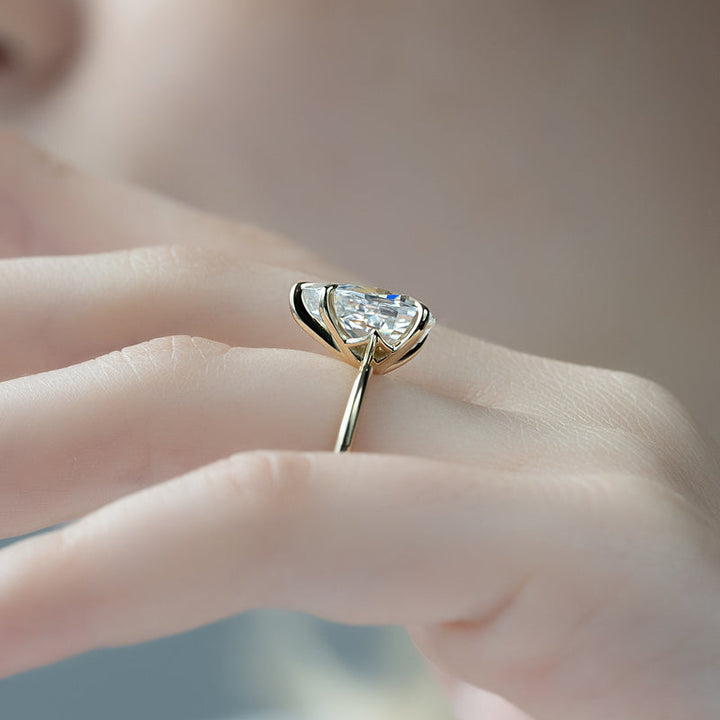 1.50-3.50 CT Pear  Lab Grown Diamond Solitaire Engagement Ring