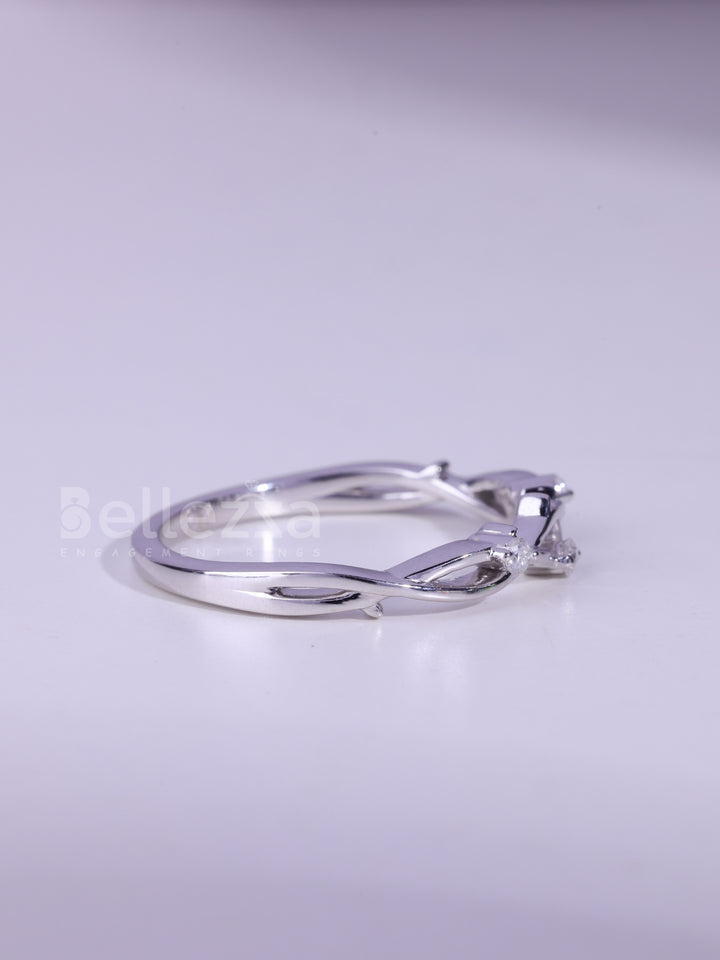 Round Brilliahnt Cut Nature Inspired Moissanite Wedding Band