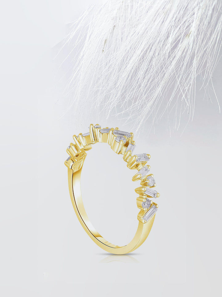 Round & Baguette Cut Cluster Diamond Wedding Band For Women