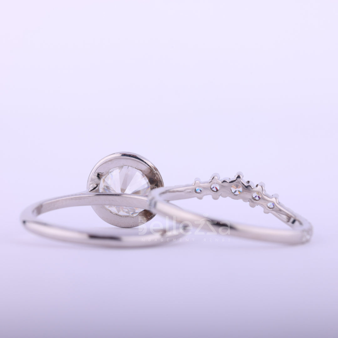 1.50CT ROund Cut Bezel Setting Curved Moissanite Bridal Ring Set