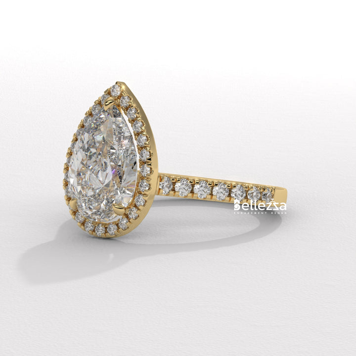 1.50-2.50CT Pear Cut CVD Diamond Halo Pave Setting Engagement Ring