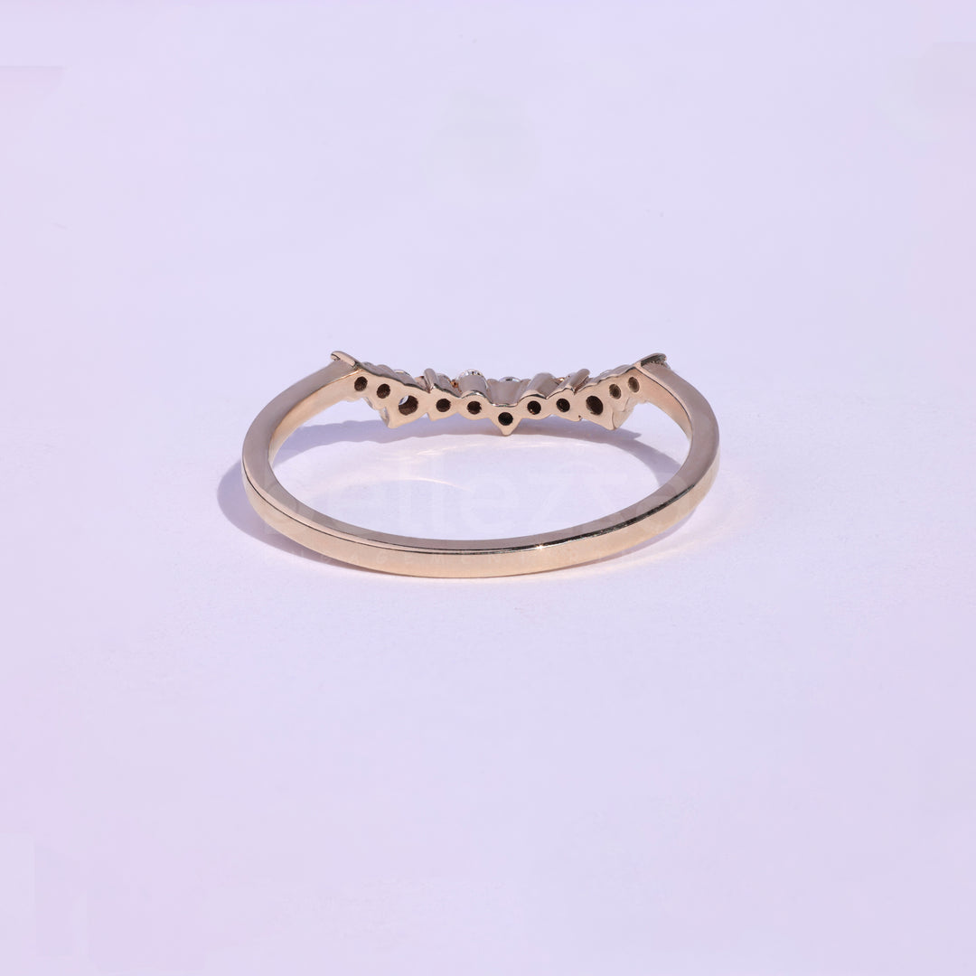 Round Brilliant Diamond Curved Wedding Band - Ready to Ship