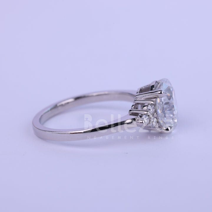 1.0CT Oval Cut Cluster Diamond Moissanite Engagement Ring