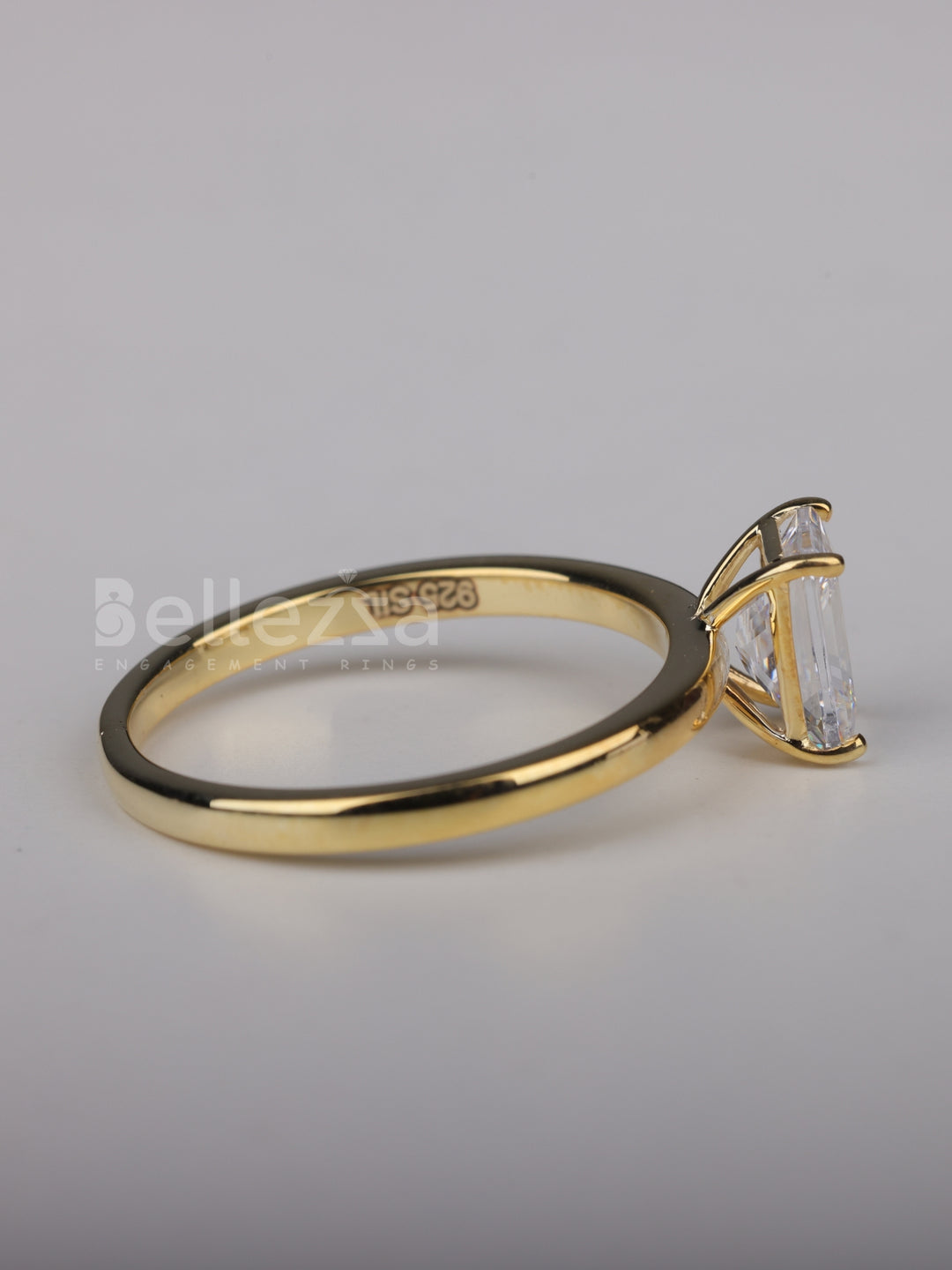 1.0CT Radiant Cut Solitaire Moissanite Engagement Ring