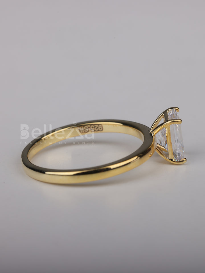 1.0CT Radiant Cut Solitaire Moissanite Engagement Ring