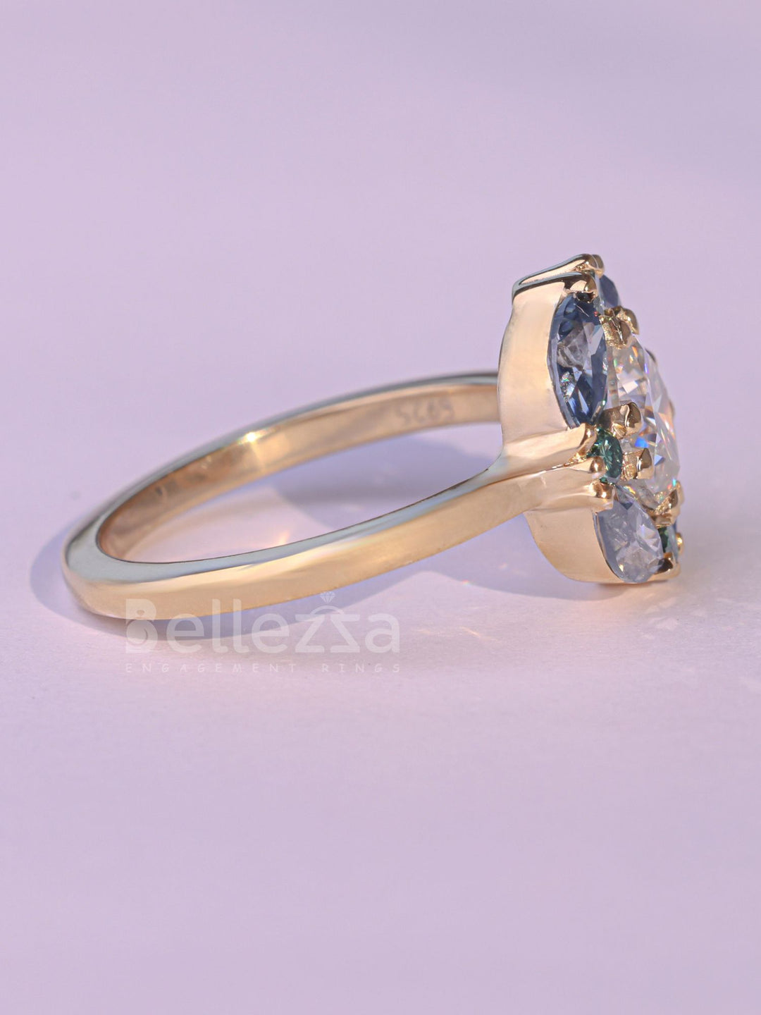 1.0CT Round cut Diamond Unique Halo Moissanite Engagement Ring