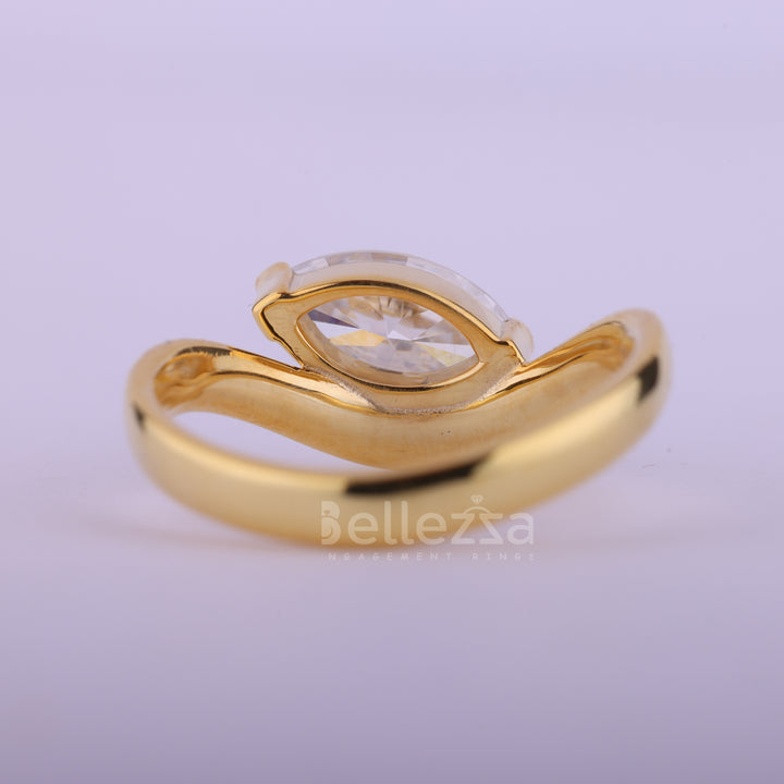 1.0CT East-West Marquise Cut Curved Moissanite Engagement Ring