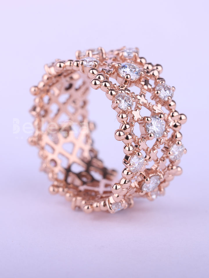 Uniuqe Round Diamond Full Eternity Moissanite Wedding Band