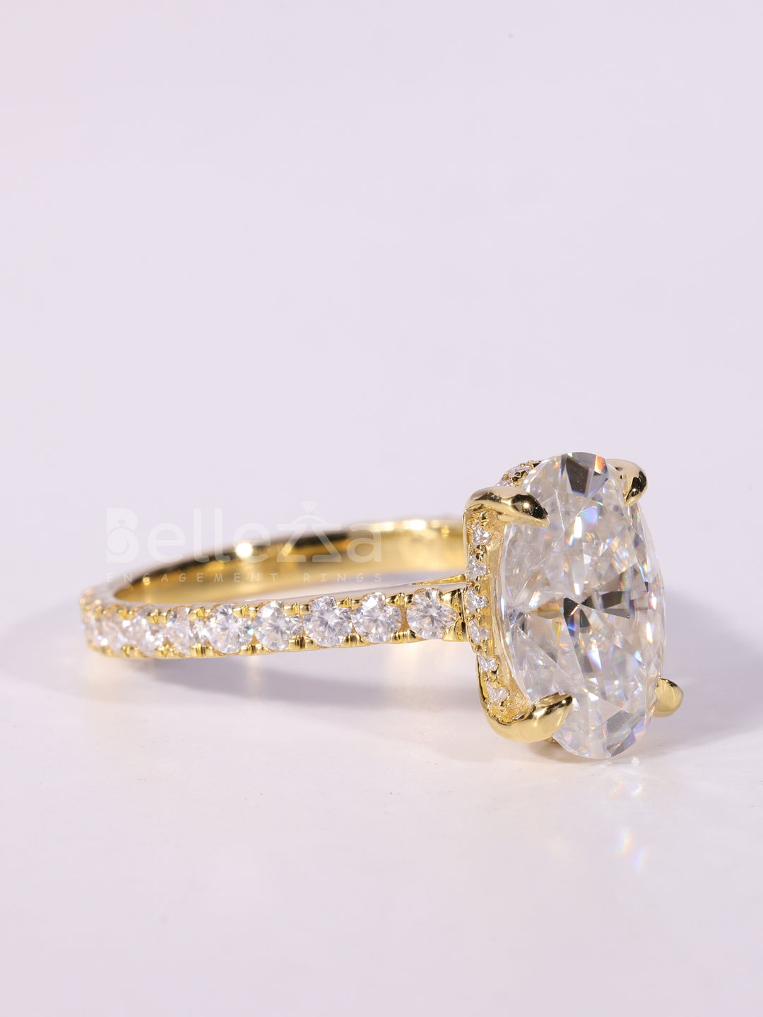 2.0CT-3.0CT Oval Cut Moissanite Pave Setting Engagement Ring