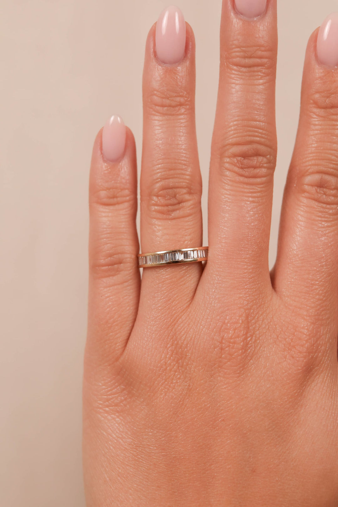0.60 TCW Baguette Bar Setting Diamond Wedding Band