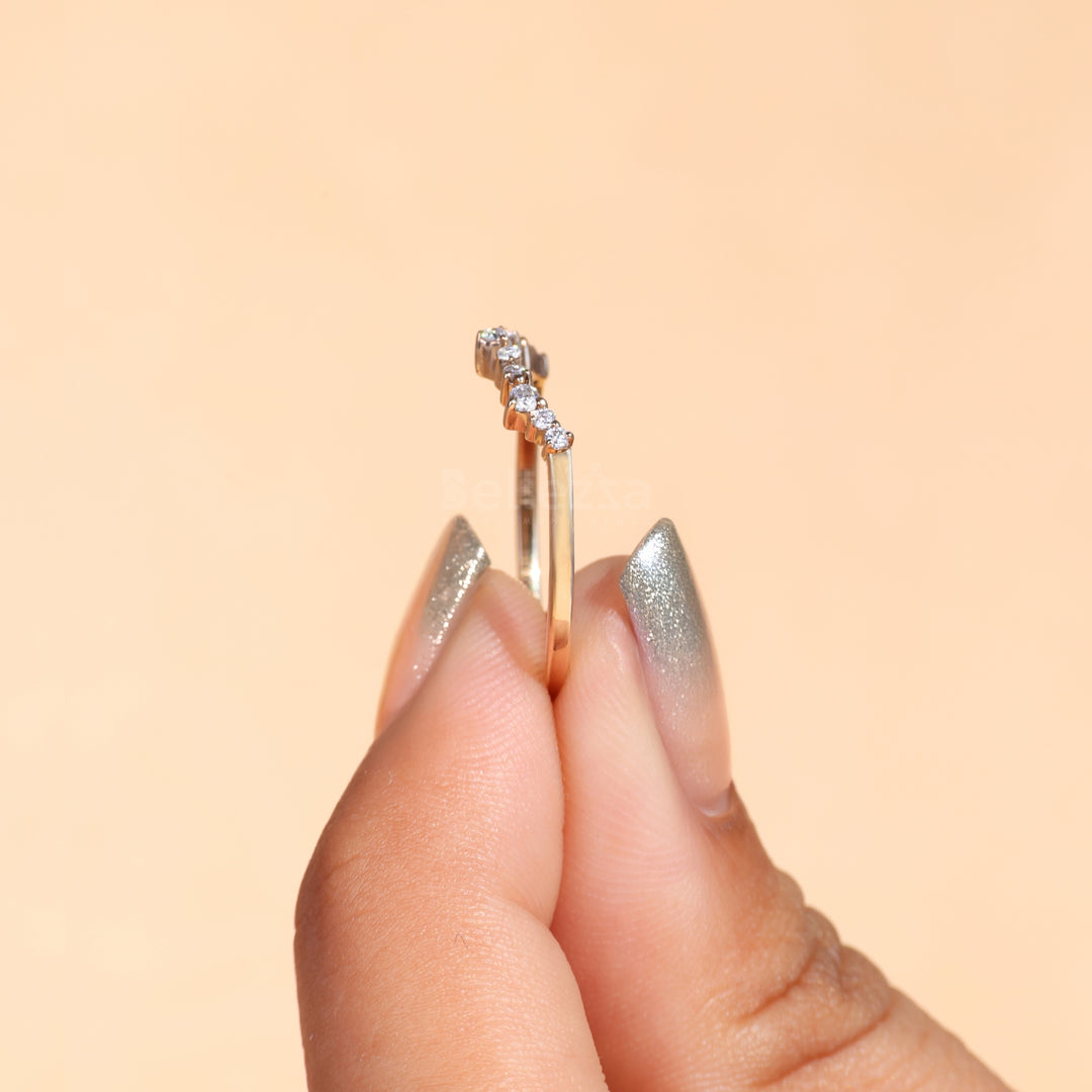 Round Brilliant Diamond Curved Wedding Band - Ready to Ship