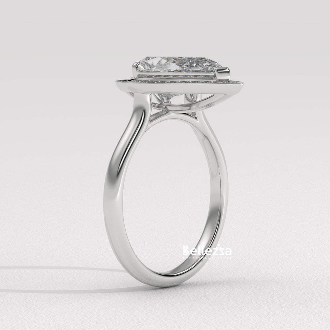 2.0-3.0CT Pear Cut Lab Grown Diamond Halo Setting Engagement Ring