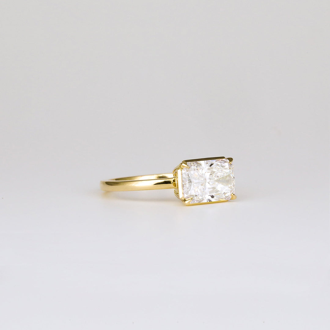 1.0 -3.0 CT Radiant  Lab Grown Diamond Unique Engagement ring