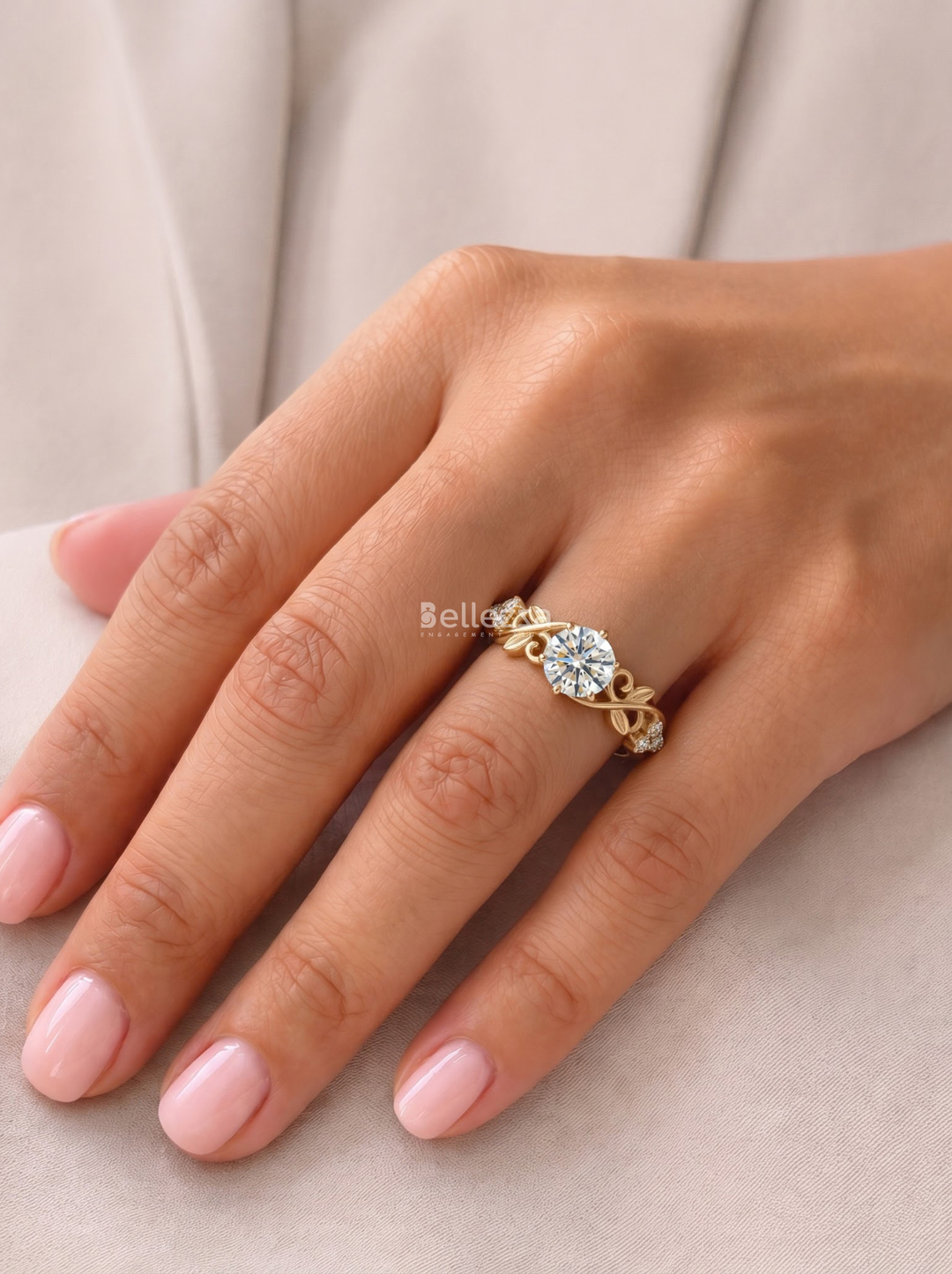 1.00CT Nature Inspired Round Diamond Engagement Ring For Her